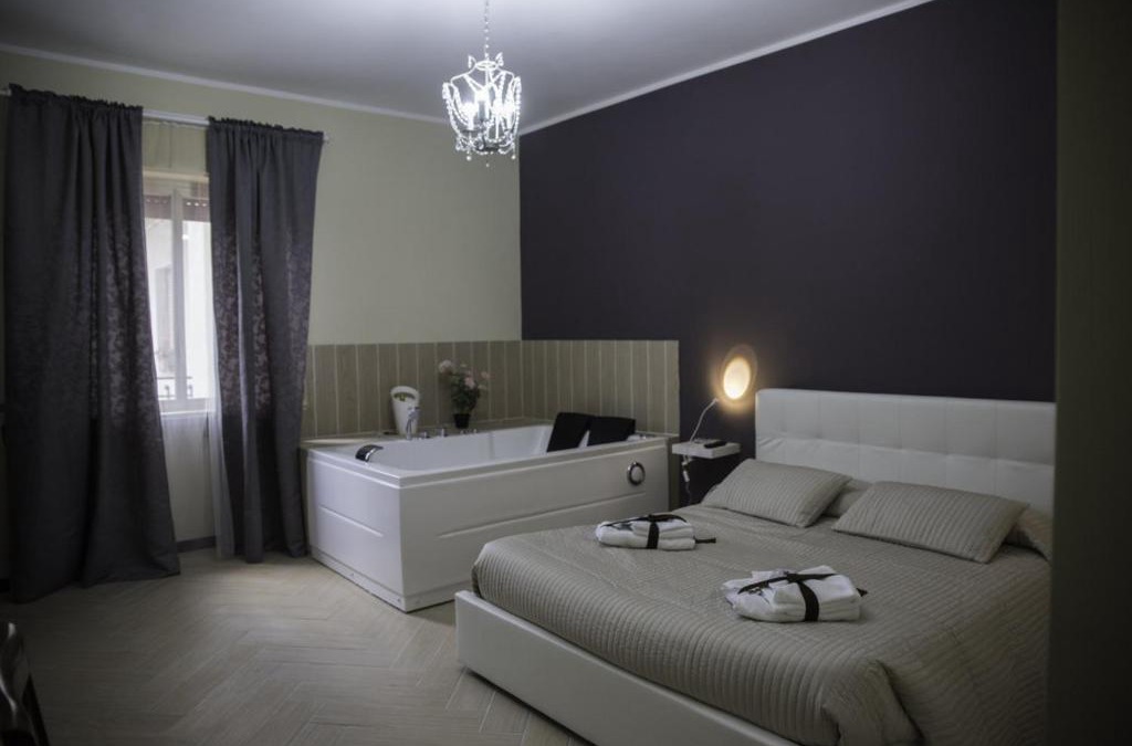 Valguarnera Caropepe House | Il Centro Short Lets