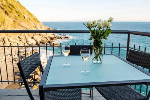 Vernazza Apartment | Il Ciasso Romantic Seafront Escape
