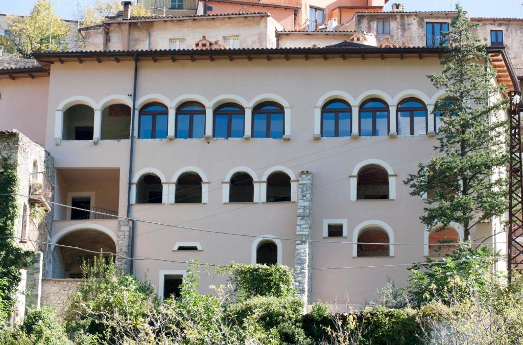Pettorano sul Gizio House | Il Convento sul Gizio