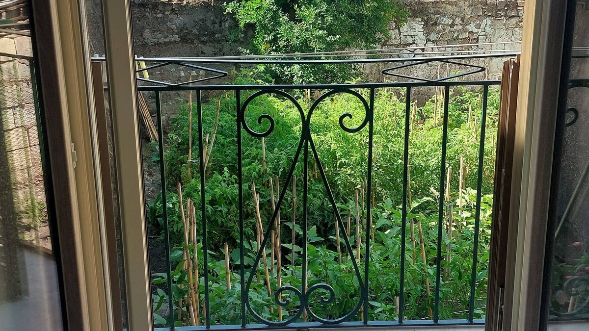 Melfi Apartment | Il Covo del Brigante: refined apartment in the heart of the historic center