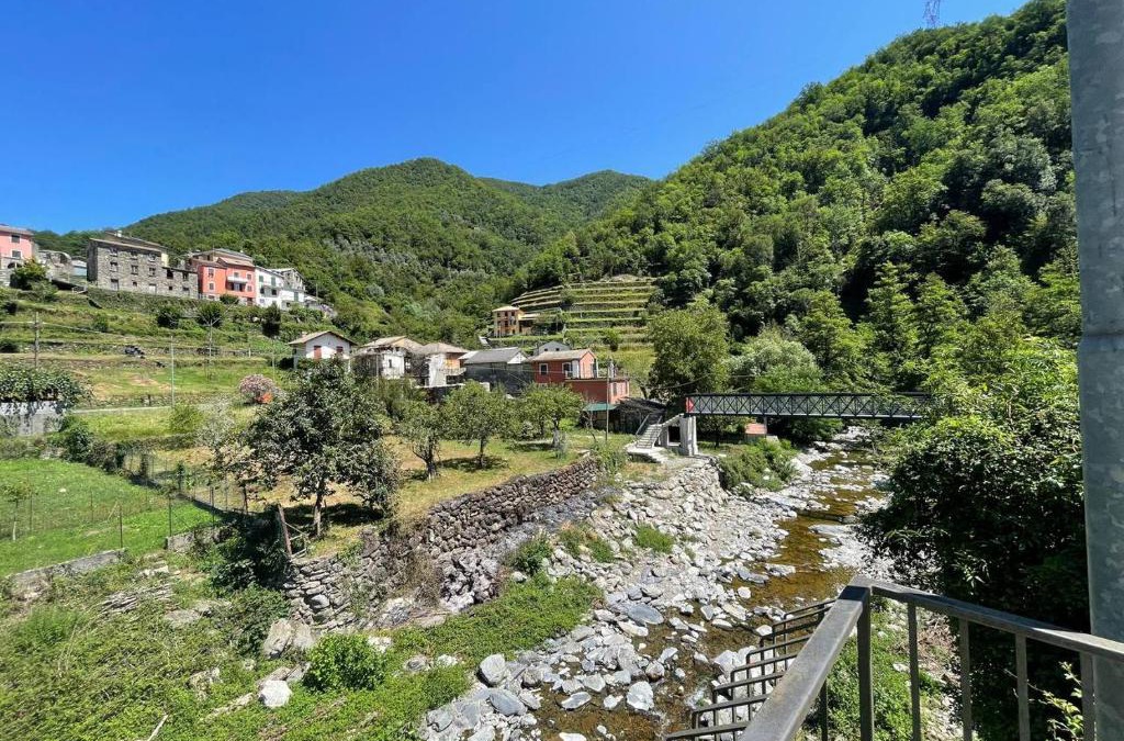 Lorsica Apartment | Il Fiume by Holiday World