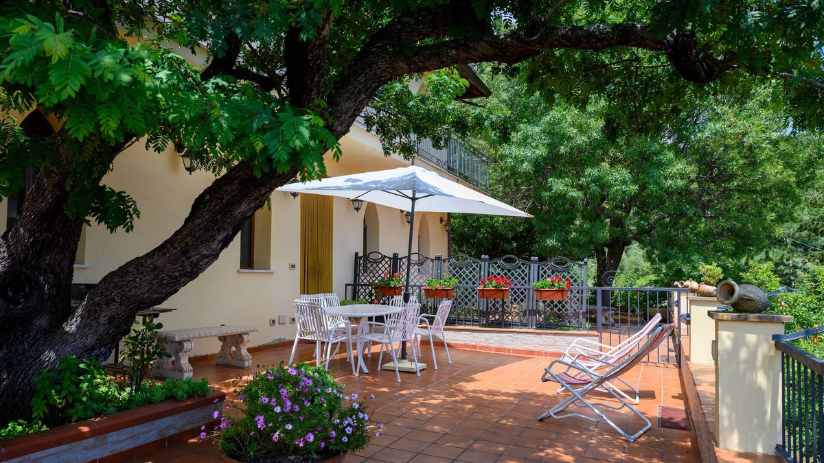 Castelbuono Apartment | Il Geranio