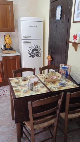 Sasso di Castalda House | Il girasole