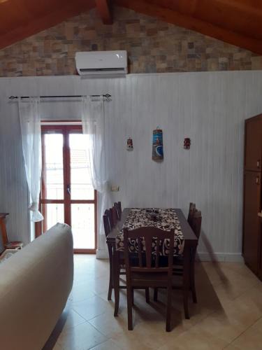 Montegiordano Apartment | Il Murales Montegiordano