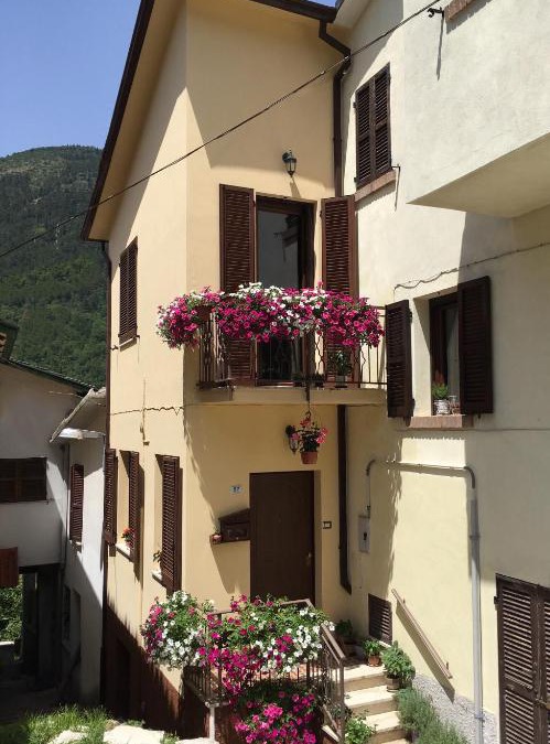 Genga Apartment | Il pastore errante Frasassi