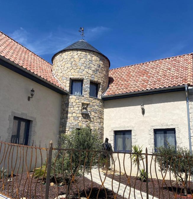 Mejannes-les-Ales Bed & Breakfast | il piccolo castello