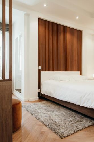 Ghent City Centre Apartment | Il Ponte Private Room with Hotel-Style Comfort