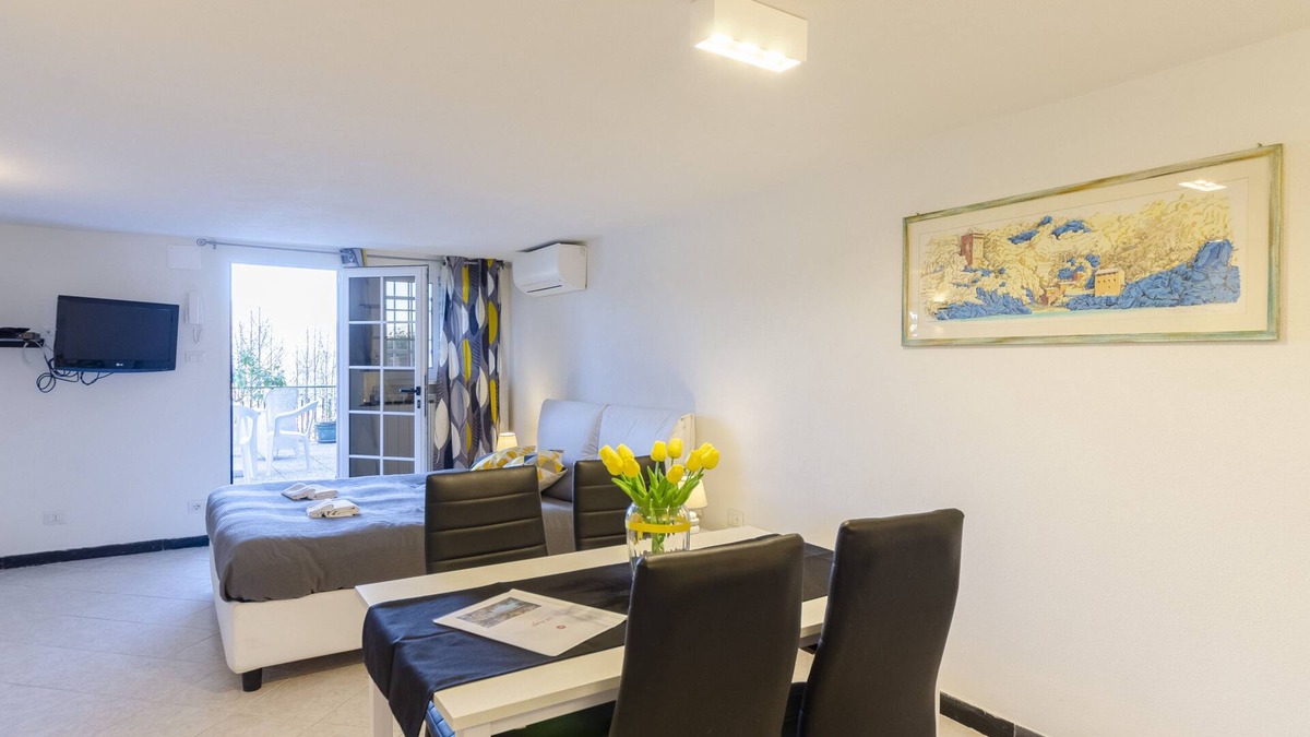San Lorenzo della Costa Apartment | "Il Rifugio di San Massimo" splendid apartment at the ground floor