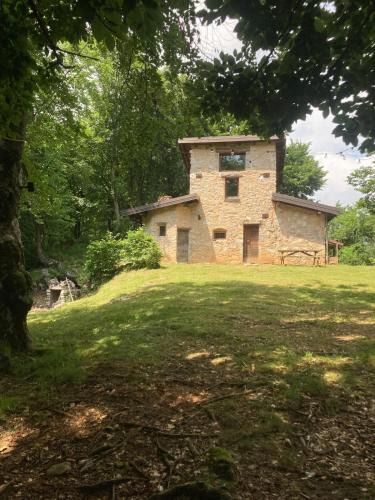 Tavernole sul Mella Apartment | Il Roccolino- Antica casa nel bosco