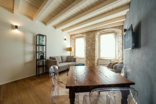 Gardola Apartment | Il Vicolo Suite Apartments-Il Cortiletto