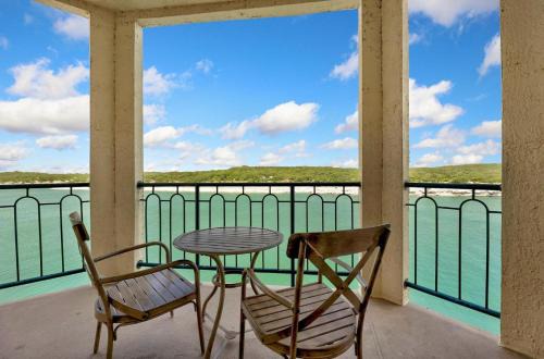 Highland Lake Estates House | ILT 3221 Lakeside Serenity