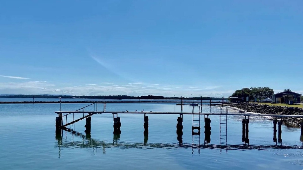 Iluka Apartment | Iluka Villa 4 - Pool, BBQ, private jetty and your own boat ramp.