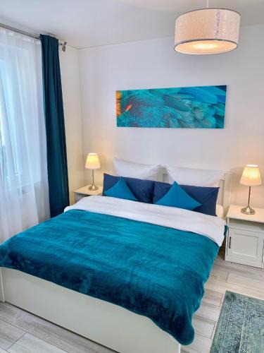 Linz am Rhein Apartment | Im kleinen Stil l