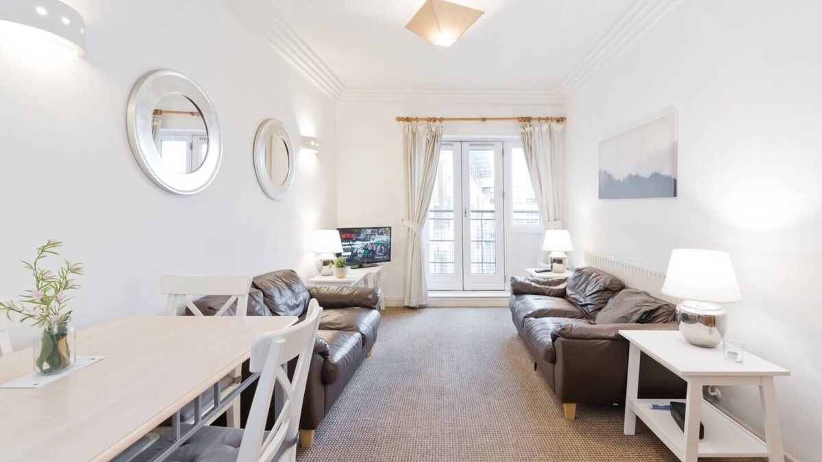North Wall Apartment | Immaculate 1-Bed Apartment in Dublin 1