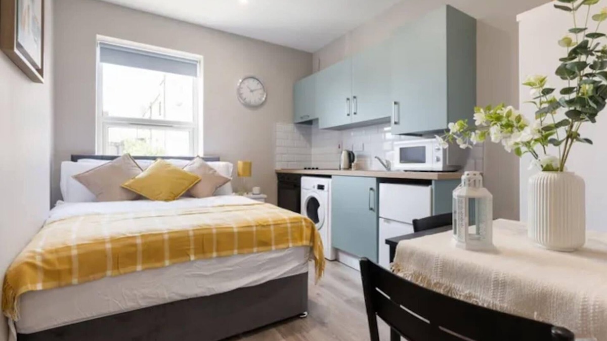 Haroldʼs Cross Apartment | Immaculate 1-Bed Studio in Dublin- A1 Location!