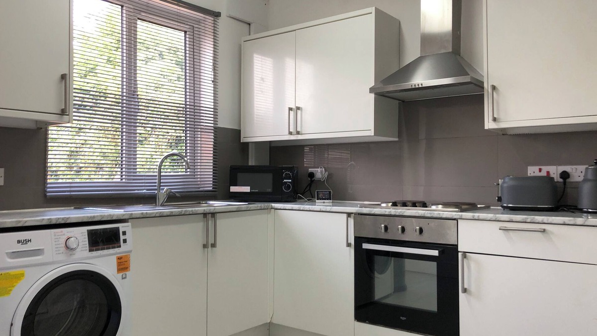 Sneinton House | Immaculate 3-Bed House in Nottingham