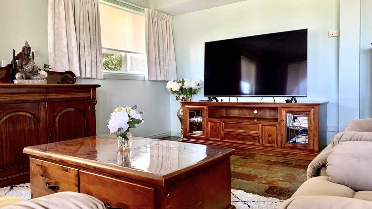 Lenah Valley Apartment | Immaculate Apartment in Lenah Valley, 4.5 KM’s to the Hobart CBD