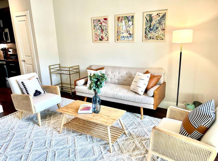 College Station Apartment | Immaculate Apartment w/King Bed &Resort Style Pool