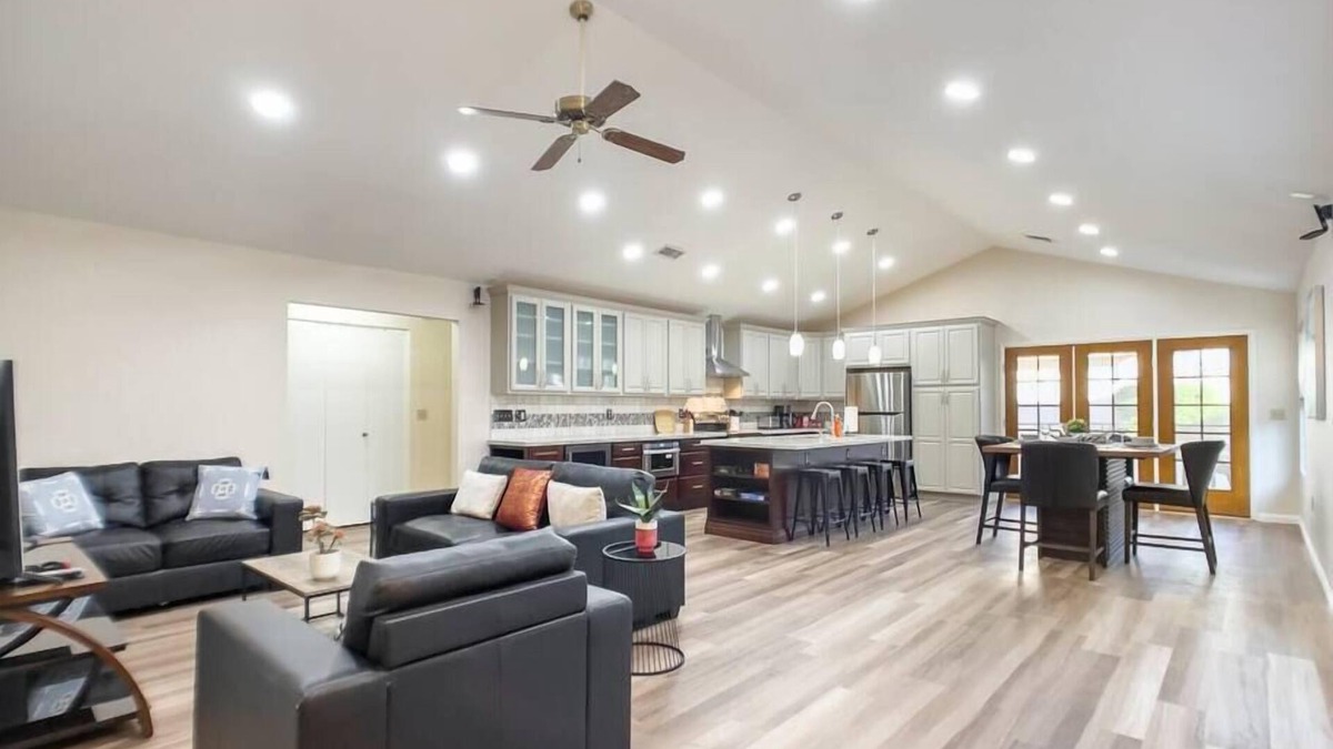 Chandler House | Immaculate! Single-Story 3bdr | Chandler