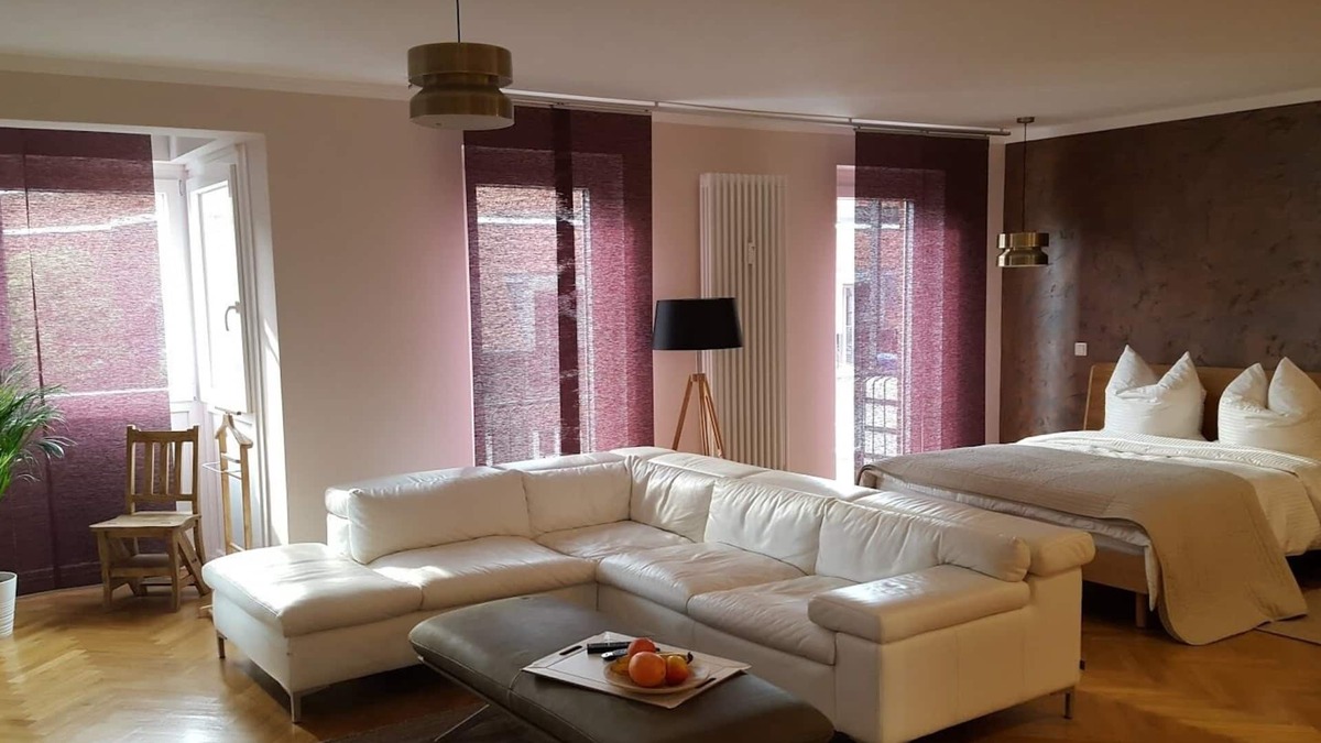 Altstadt Apartment | Immaculate Studio Apartment in Bremen City