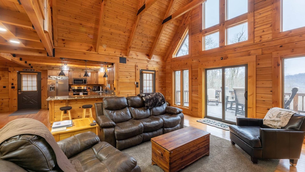 Mace House | "Immeasurably More Retreat" - 2429 Summit Pass Snowshoe
