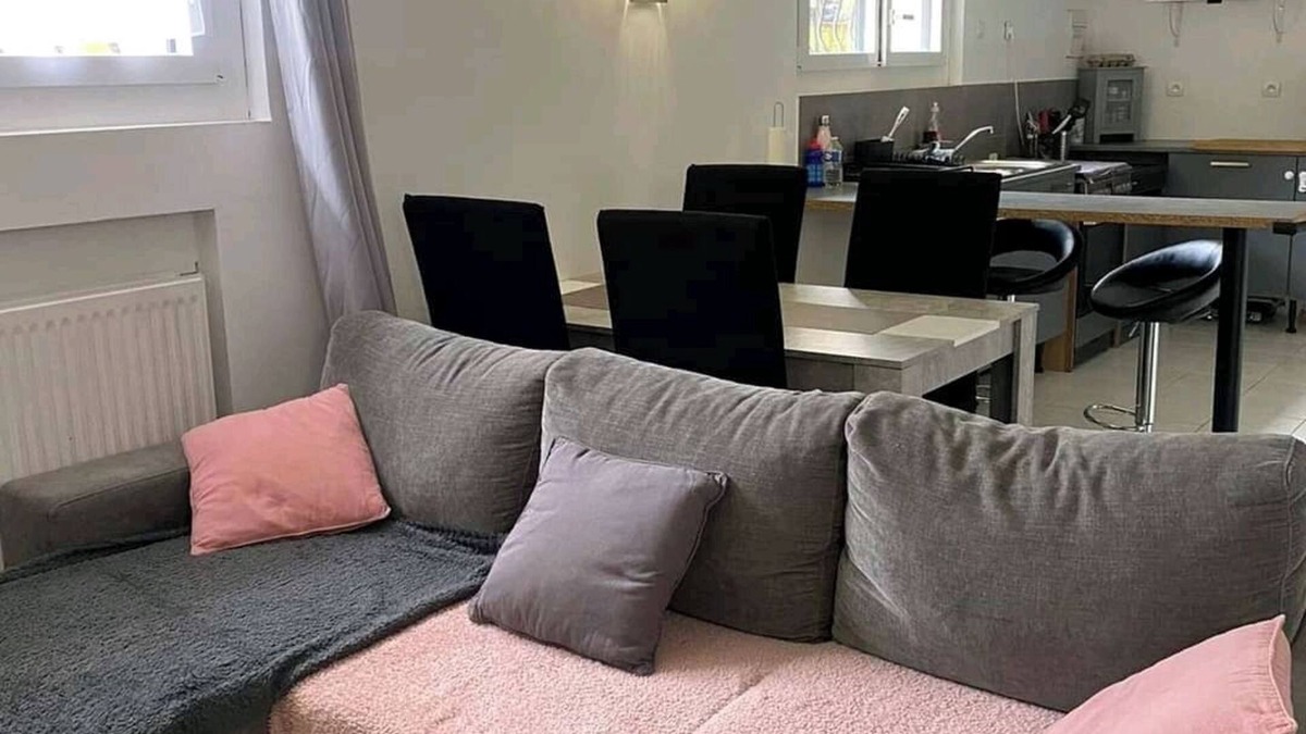 Mantes-la-Jolie House | Immediately available Individual equipped apartment. Ideally on the 1st floor
