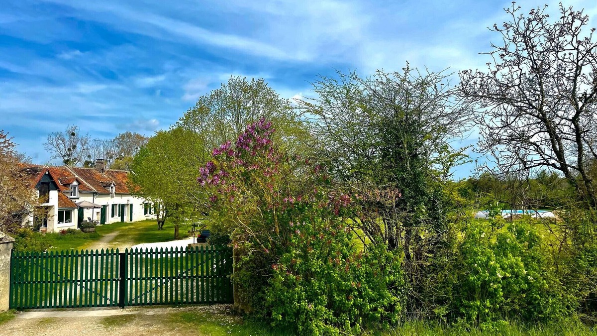 Sainte-Gemme Cottage | Impeccable 2-Bed Cottage in Sainte-Gemme