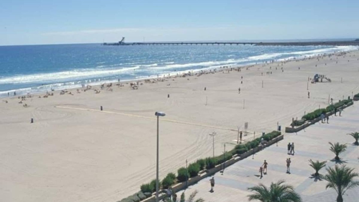 Port de Sagunt Apartment | Impeccable 3-Bed Apartment in Puerto de Sagunto