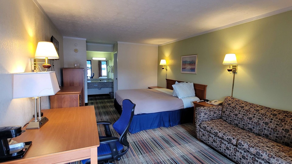 Waverly Hotel | Imperial Lodge