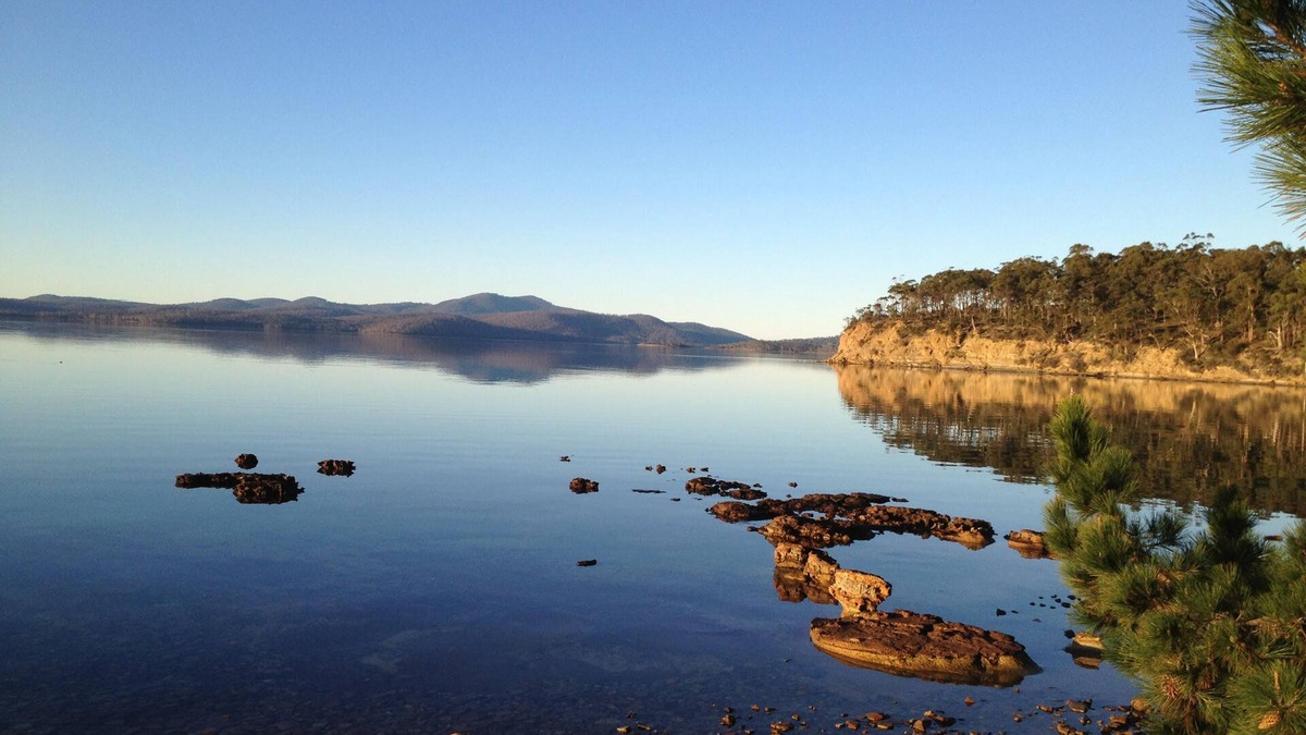Premaydena House | Impression Bay Lodge - Waterfront Property on the Tasman PeninsulanPet Friendly