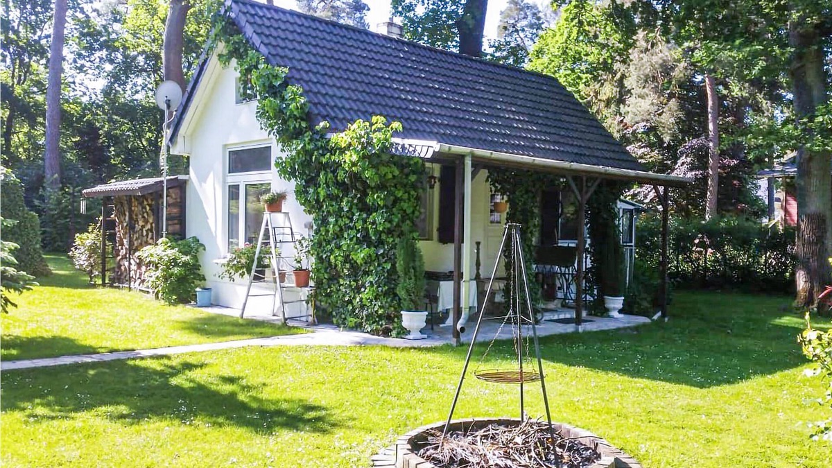 Schonwalde-Glien House | In a beautiful forest settlement in the state of Brandenburg, only 5 km from Falkensee and right on