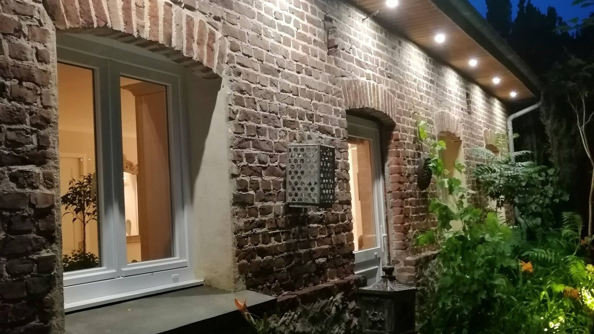 Inxent House | In an old barn completely restored to new House cottage in Beussent
