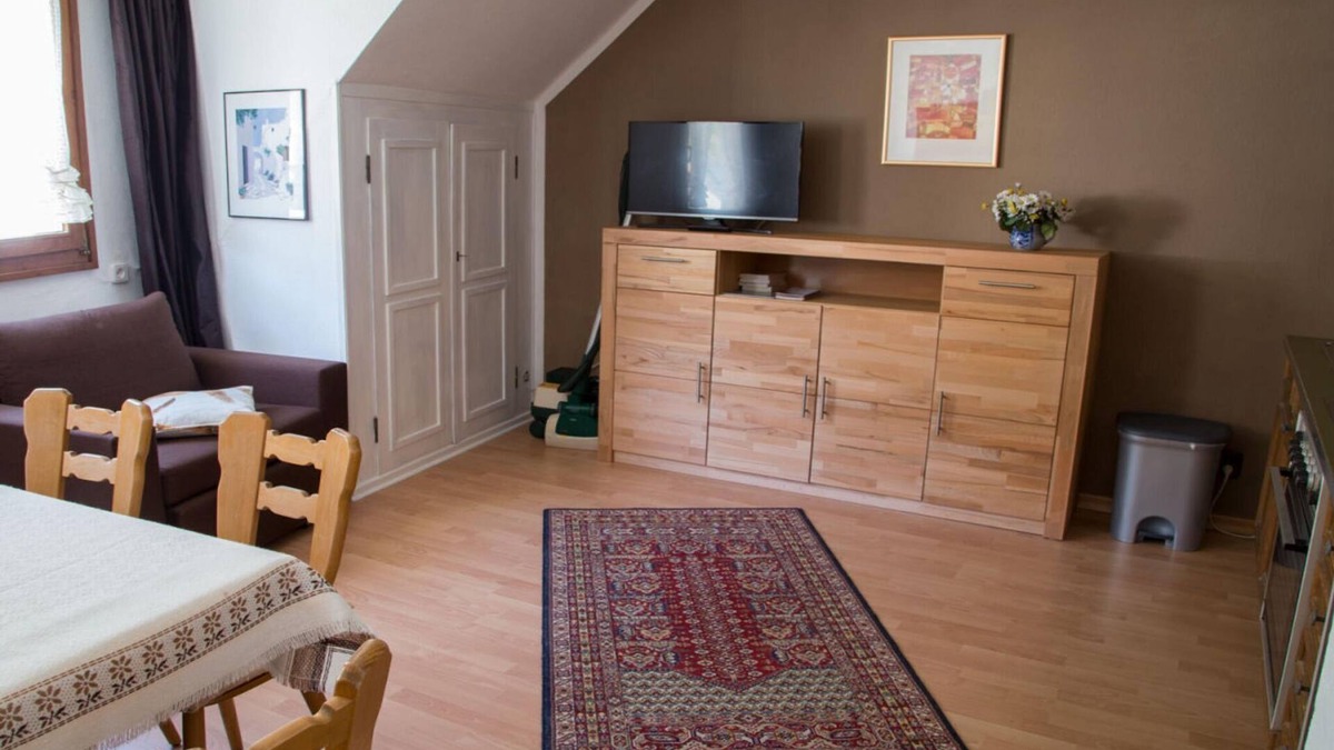 Valwig Apartment | In Friedrich's house