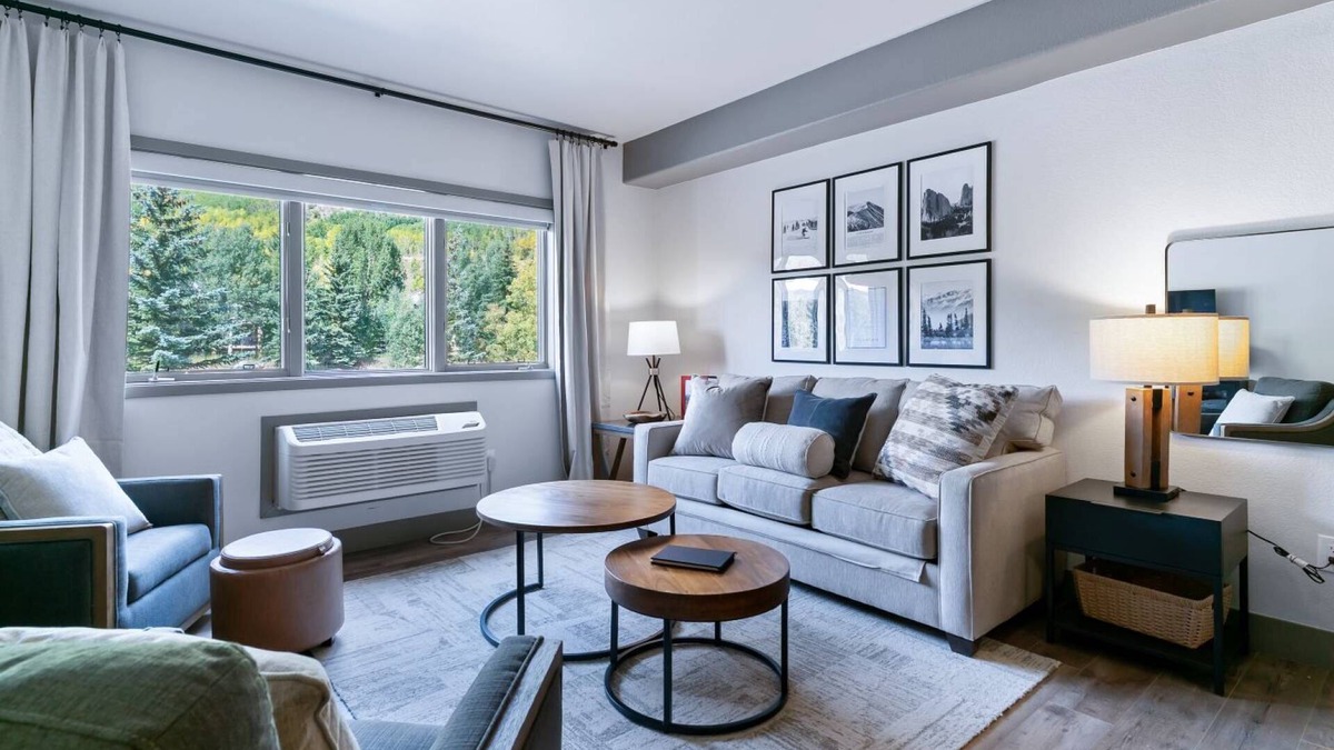 Mountain House Condo | In-House Shopping/Dining, Central to 7 Ski Resorts, Minutes to Slopes – Perfect Mountain Getaway!