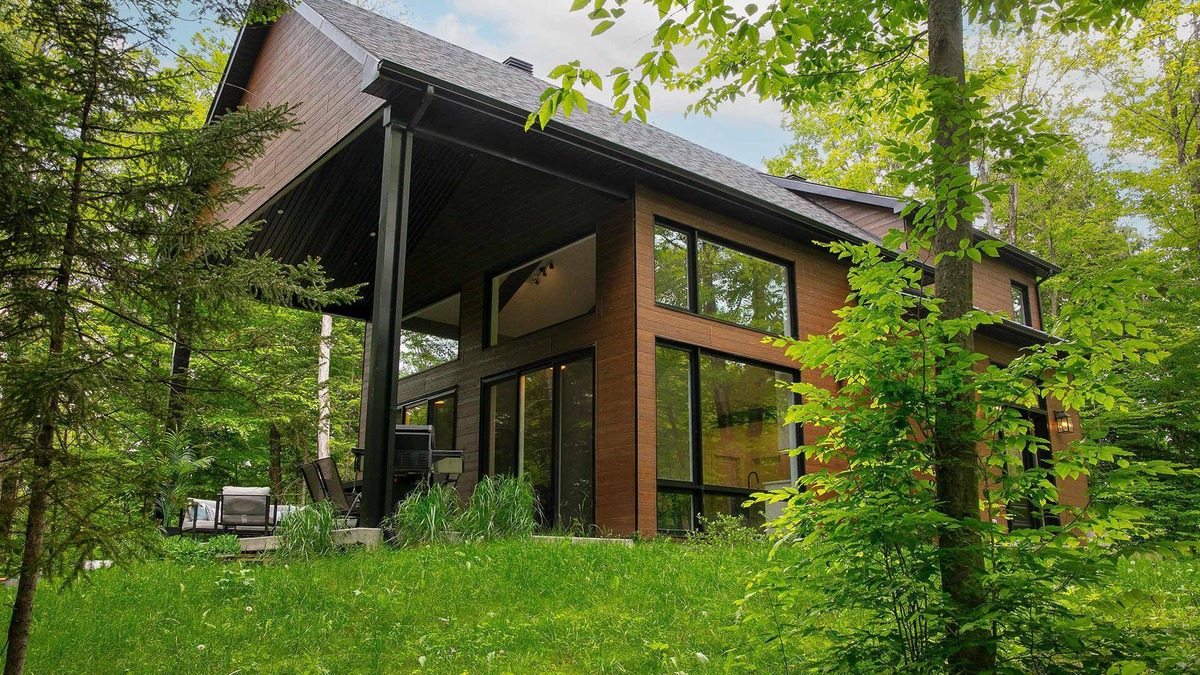Magog Ski Chalet | In nature - Spa - Forestier