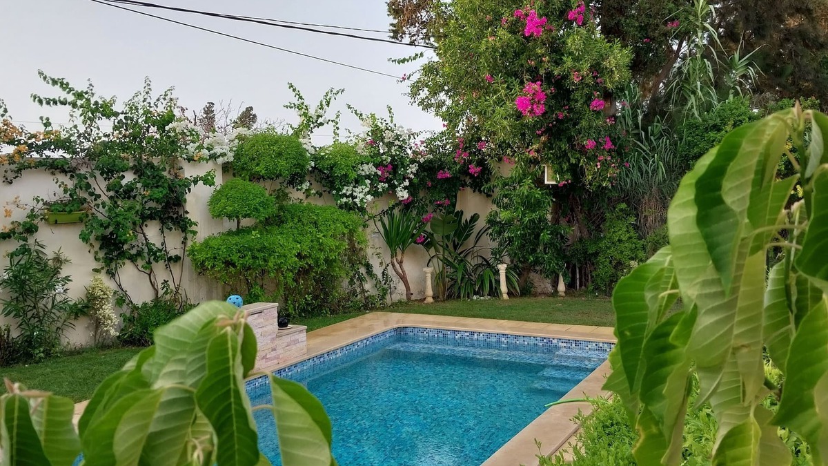 Tazerka House | In the bangalow countryside 10 minutes from tazarka beach