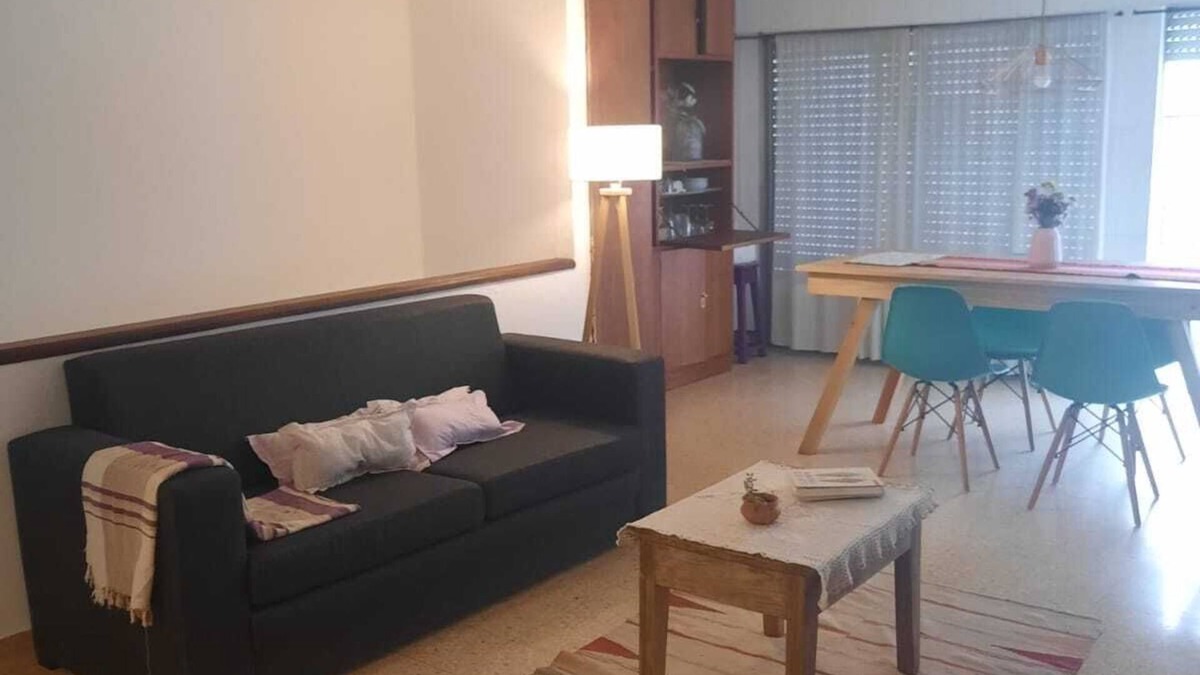 Barrio Centro Apartment | In the center of Jujuy. Spacious, bright apartment. Yo