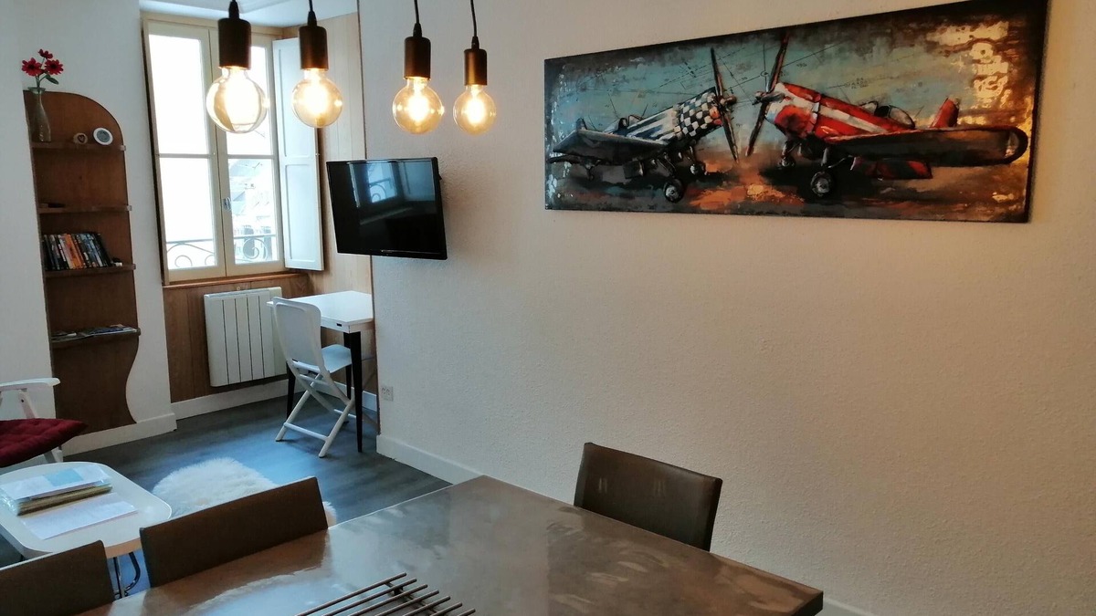 Cauterets Apartment | In the center of Cauterets Beautiful 2-bedroom apartment