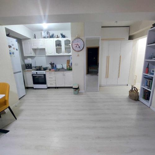 Burd Apartment | In the center of Ulaanbaatar, next to the riverbank apartment
