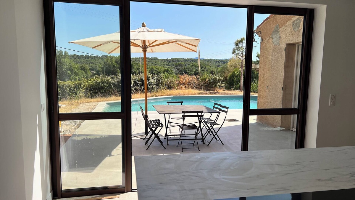 Le Tholonet House | In the heart of Cézanne's Provence, at the foot of Sainte Victoire