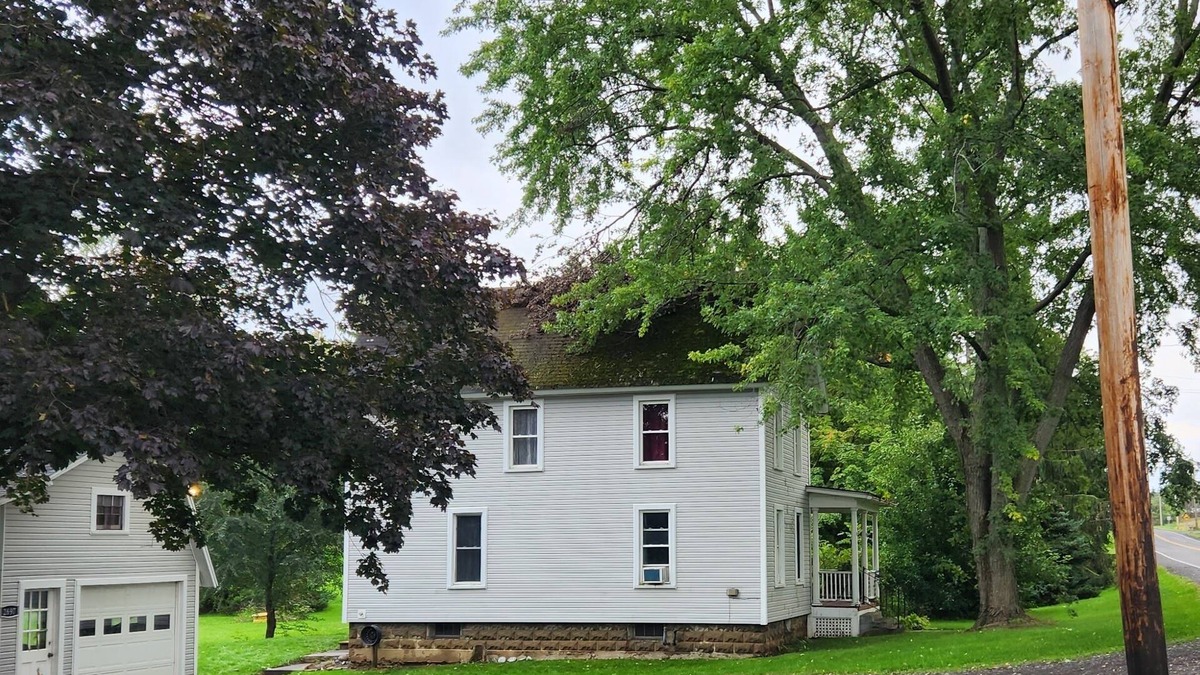 Town of Milo House | In the heart of Finger Lakes Wine Country