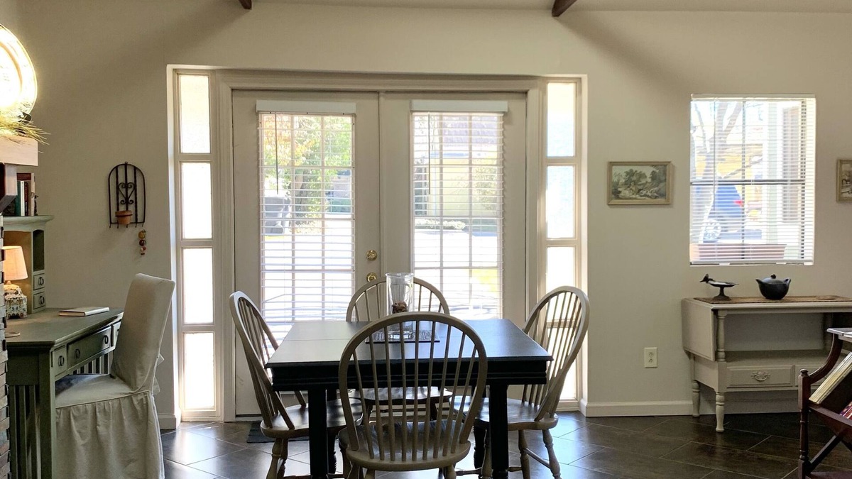 Historic Downtown Franklin Cottage | In The Heart Of Historic Downtown Franklin
