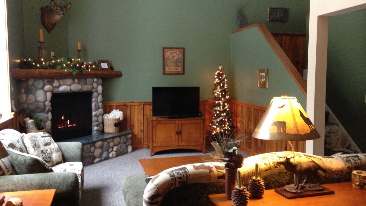 Lake Placid House | In The Heart Of Lake Placid! Walk Into Town Or Drive 11 Mins To Whiteface