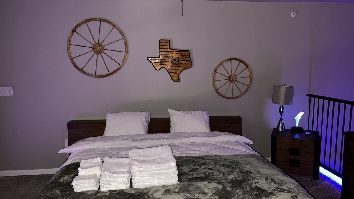 Las Colinas House | In the heart of Las Colinas next to the Ritz Carlton Golf Club.n