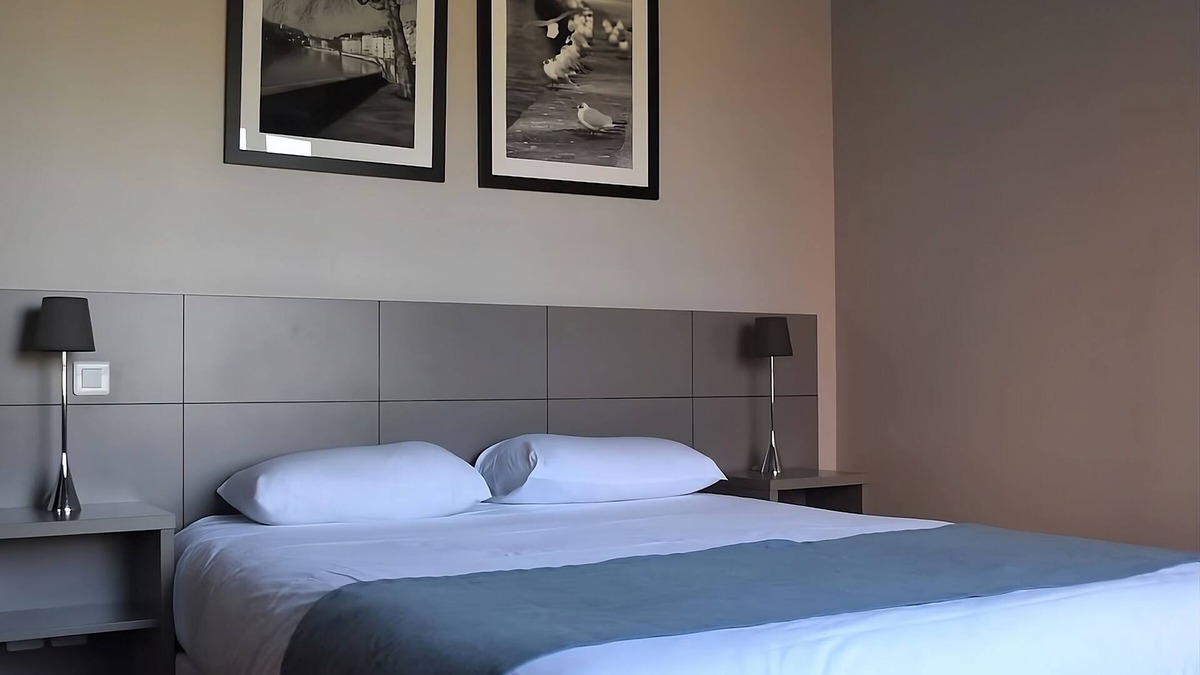 9th Arrondissement Hotel | In the Heart of Lyon! Daily Breakfast, Pet-friendly Hotel near Gare de Vaise!