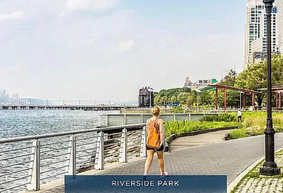 Central Park West Apartment | In the Heart of Manhattan - Spacious Luxury