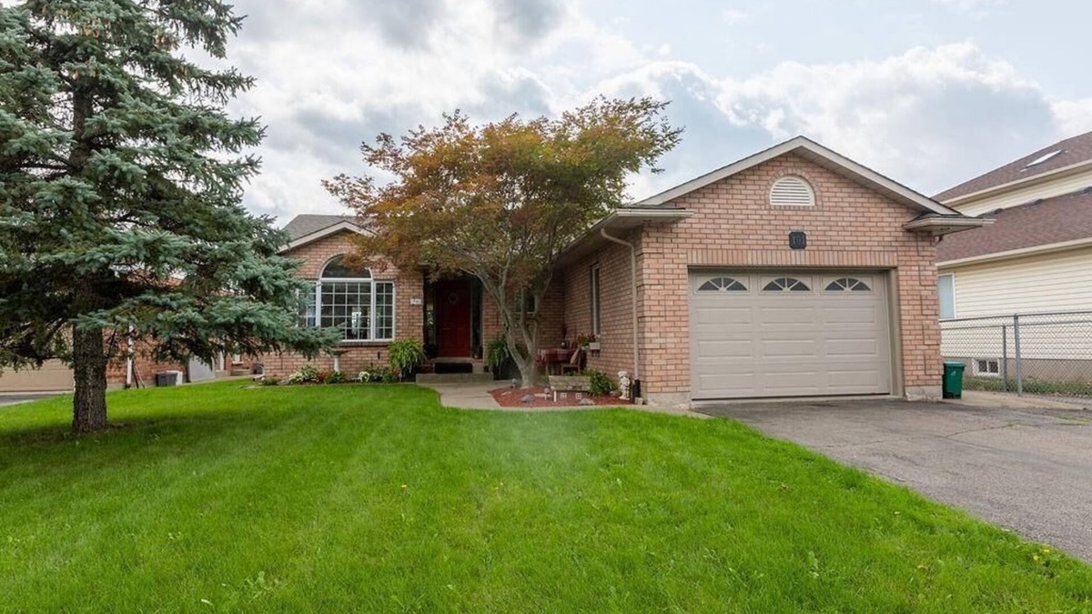 Welland House | In the heart of Niagara region experience Tranquility @ The White Water Lily