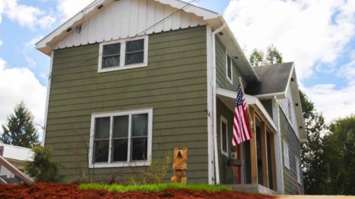 Saranac Lake House | In the Heart of Saranac Lake