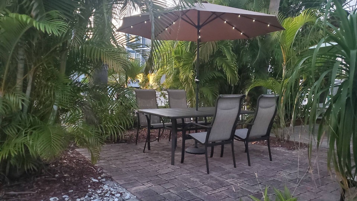 Siesta Key Village Villa | In the Heart of Siesta Key Village and Steps to the #1 Beach
