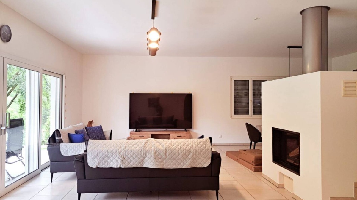 Lavertezzo Apartment | In the heart of the Verzasca Valley (Casa Bianca Garden)